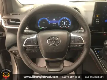 TOYOTA Sienna AWD XSE 7-Passenger -2025