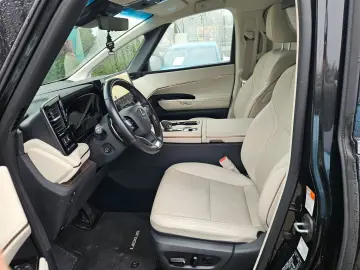 LEXUS LM 350 h Luxury AWD