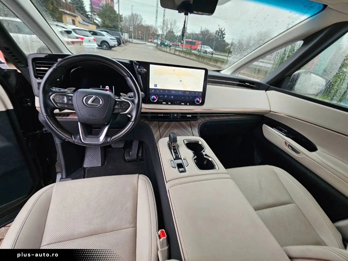LEXUS LM 350 h Luxury AWD