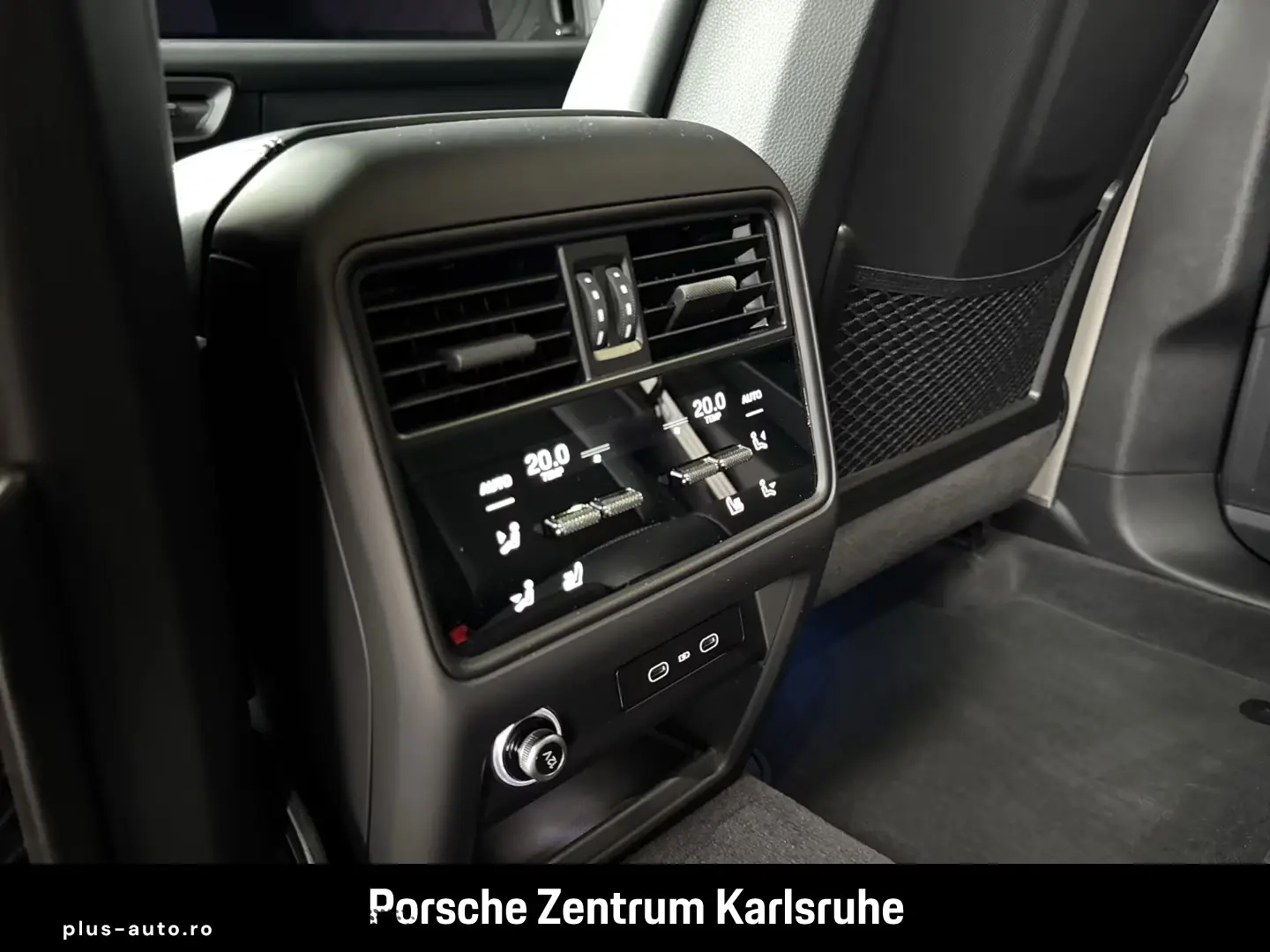 Porsche Cayenne E-Hybrid Coupe Black Edition