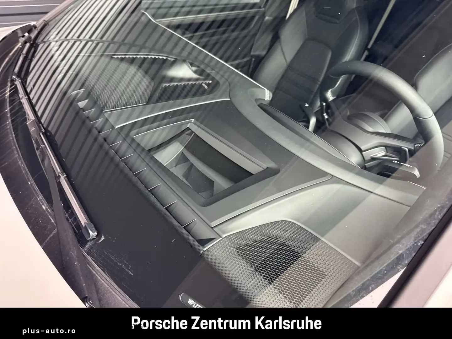 Porsche Cayenne E-Hybrid Coupe Black Edition