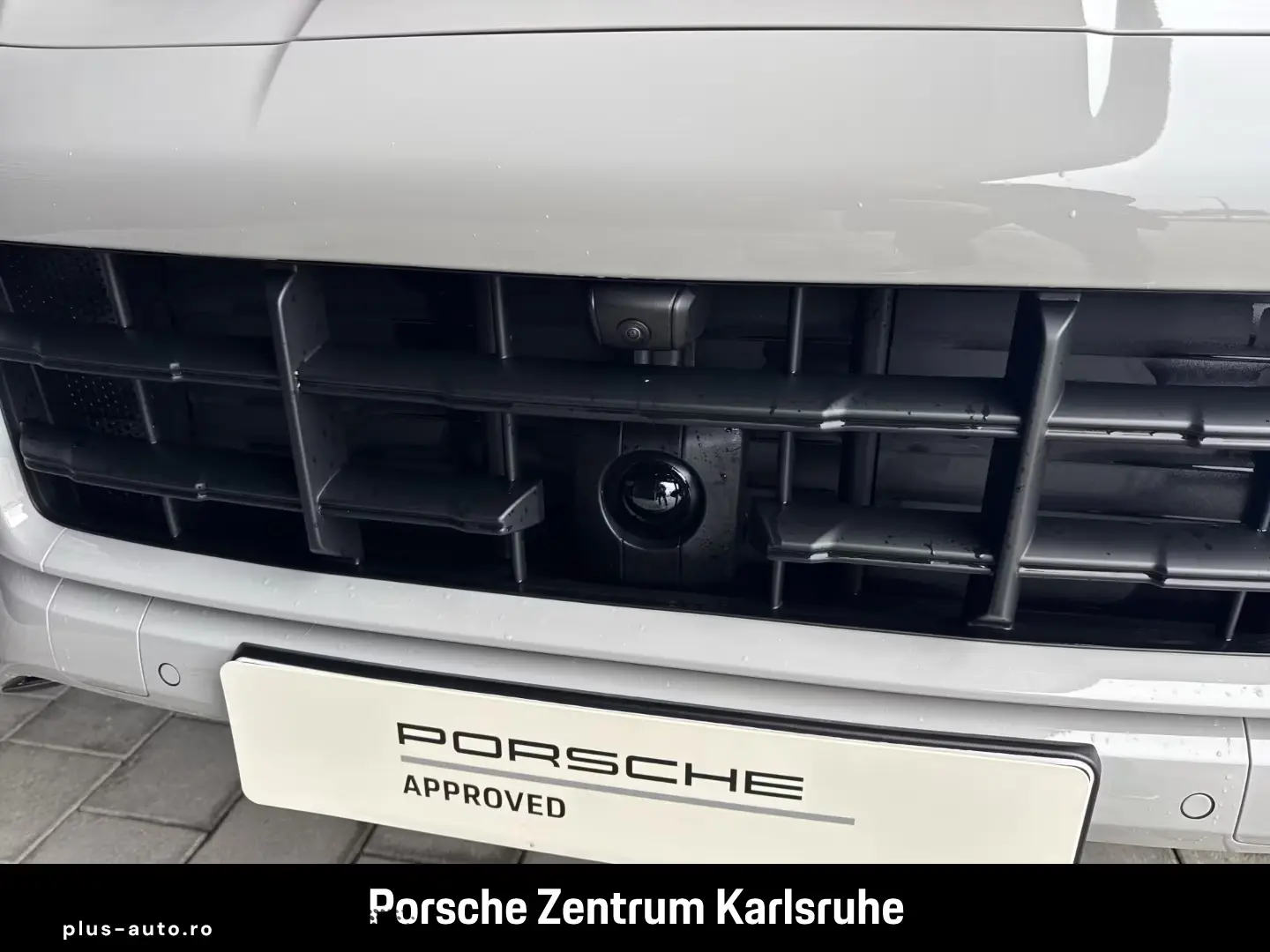 Porsche Cayenne E-Hybrid Coupe Black Edition