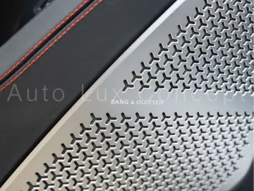 LAMBORGHINI Urus Pano B&O ParkAssist AHK Q-Citura Sitzbelüft