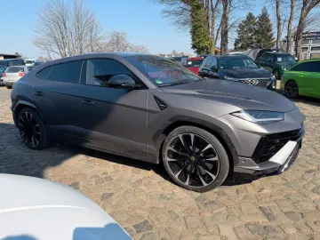 LAMBORGHINI Urus 4.0 V8 Sport