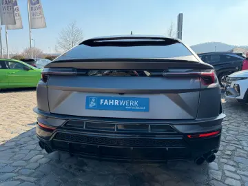 LAMBORGHINI Urus 4.0 V8 Sport