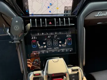 LAMBORGHINI Urus 4.0 V8 Sport
