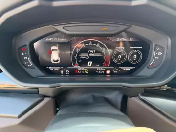 LAMBORGHINI Urus 4.0 V8 Sport