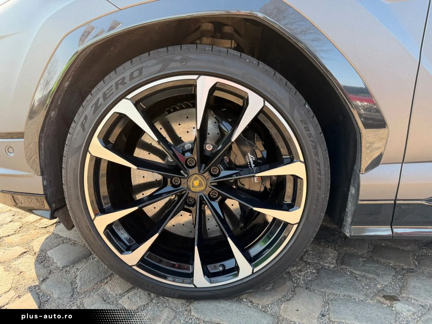 LAMBORGHINI Urus 4.0 V8 Sport