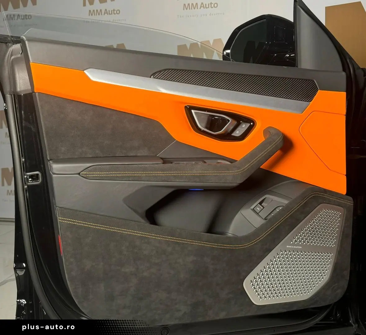 LAMBORGHINI Urus S 4.0 V8 23  Pano B&O Massage Garantie 29