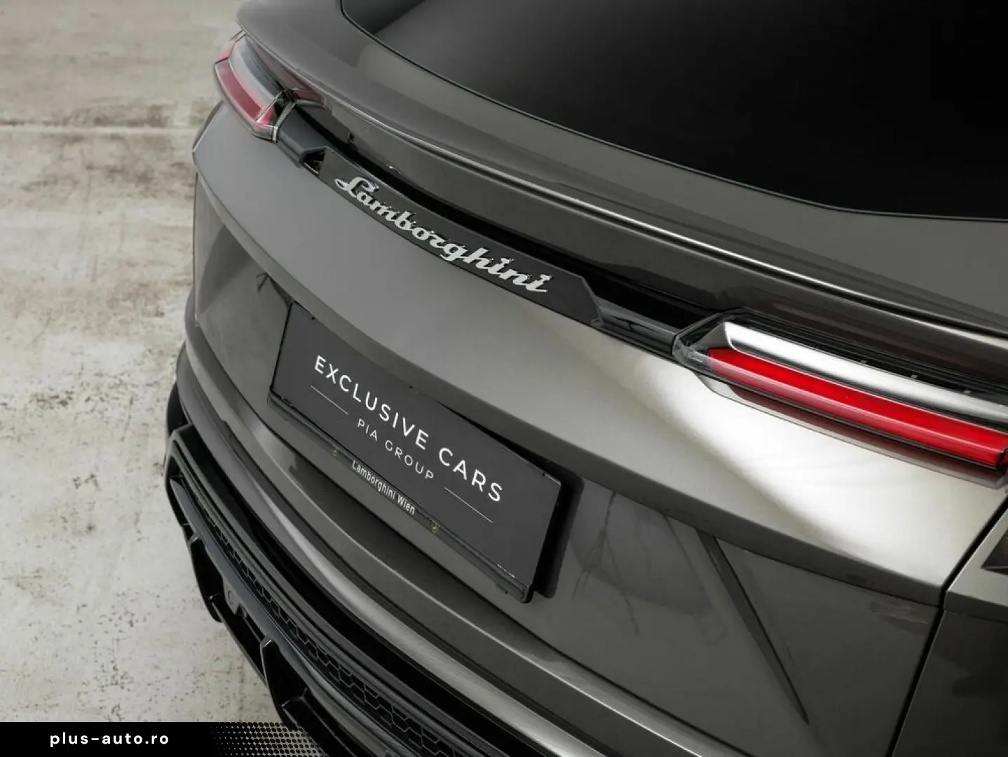 LAMBORGHINI Urus MY22