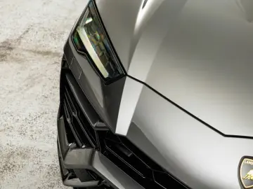 LAMBORGHINI Urus MY22