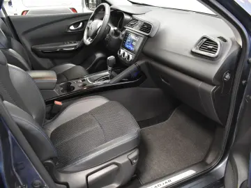 RENAULT Kadjar dCI 115 Limited Aut Navi Teilleder Kamera