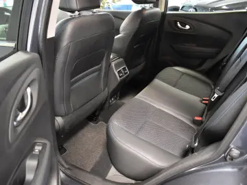 RENAULT Kadjar dCI 115 Limited Aut Navi Teilleder Kamera