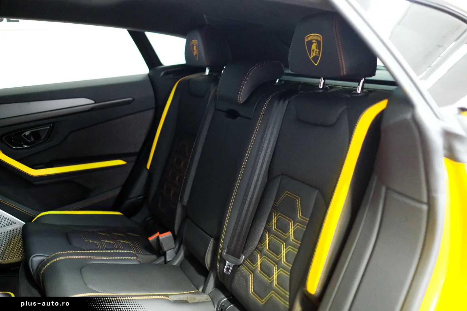 LAMBORGHINI Urus SE CARBON B&O PANO MASSAGE 23ZOLL STYLE PAC