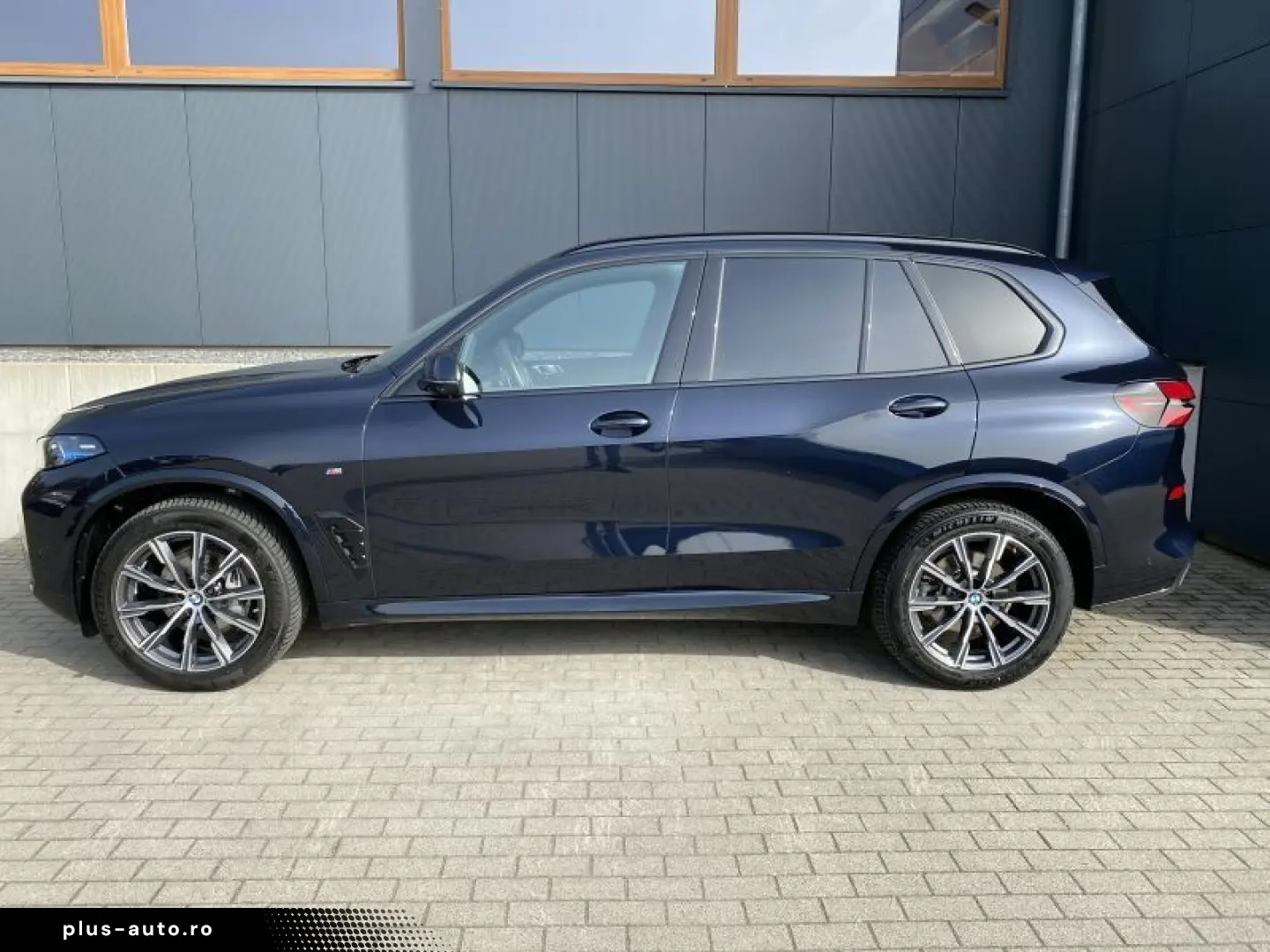 BMW X5 xDr30d MSp SKYLOUNGE SoftClose Ventilation AmbAir 360