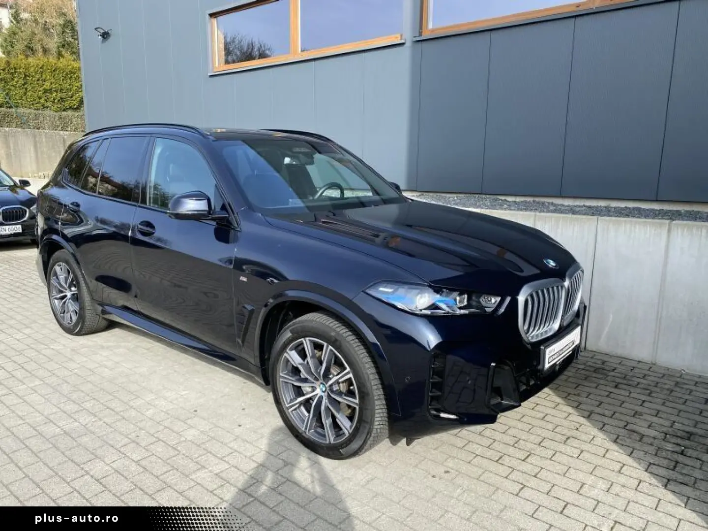 BMW X5 xDr30d MSp SKYLOUNGE SoftClose Ventilation AmbAir 360
