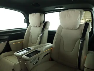 MERCEDES-BENZ V 300 d 4M AMG extralang VIP Seats