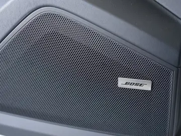 Porsche Cayenne Coupe E-Hybrid Black Edition MY26