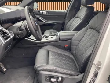 BMW X5 xDr30d MSp SKYLOUNGE SoftClose Ventilation 360