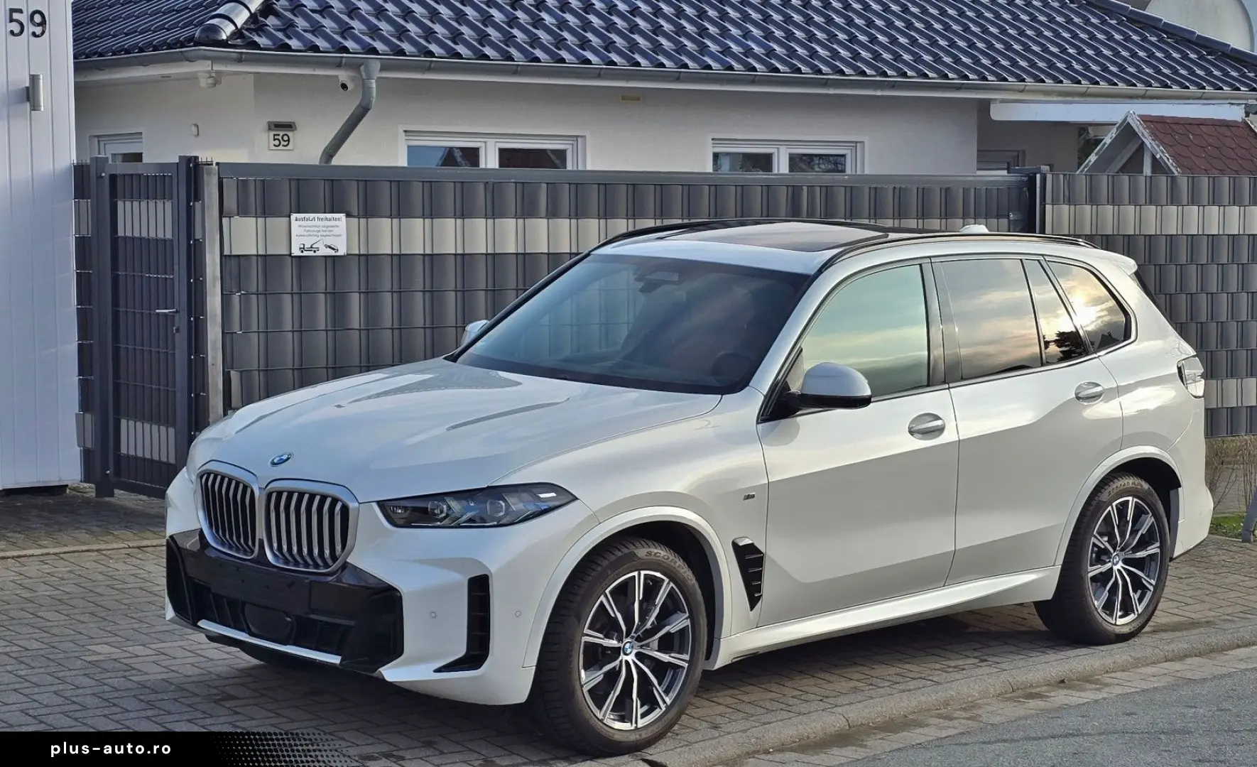 BMW X5 30 d M Sport Komf Sitz Airm Pano 360  Webasto