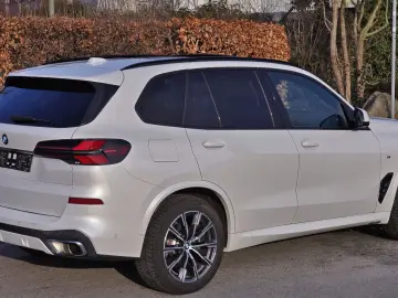 BMW X5 30 d M Sport Komf Sitz Airm Pano 360  Webasto
