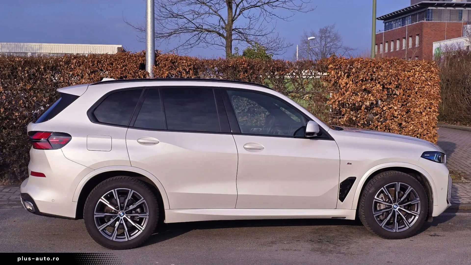 BMW X5 30 d M Sport Komf Sitz Airm Pano 360  Webasto