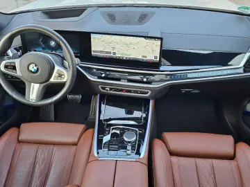 BMW X5 30 d M Sport Komf Sitz Airm Pano 360  Webasto