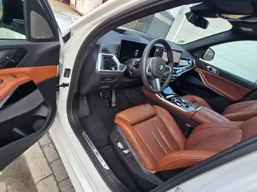 BMW X5 30 d M Sport Komf Sitz Airm Pano 360  Webasto