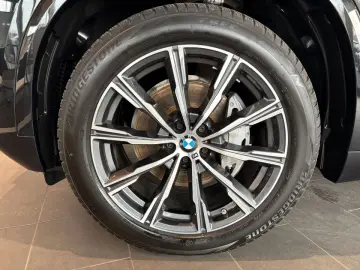 BMW X5 xDrive40d M Sport AHK Pano HUD  Soft-Close
