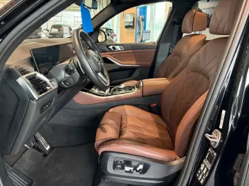 BMW X5 xDrive40d M Sport AHK Pano HUD  Soft-Close