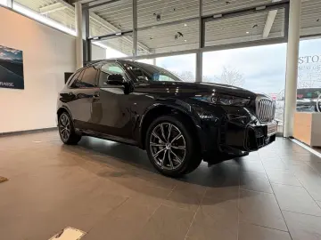 BMW X5 xDrive40d M Sport AHK Pano HUD  Soft-Close