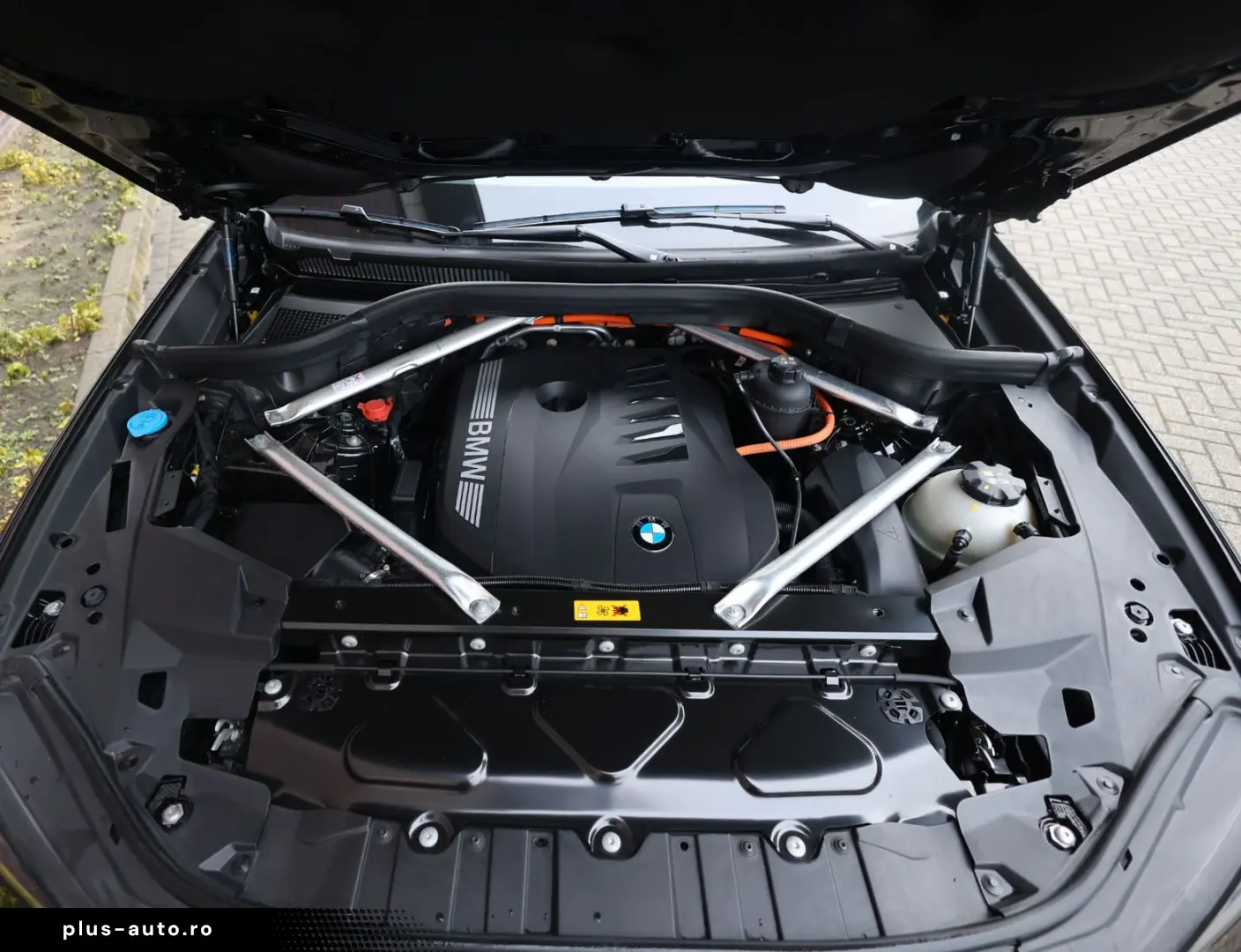 BMW X5 50e xDrive   Pano - AHK - HUD