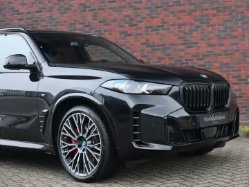 BMW X5 50e xDrive   Pano - AHK - HUD