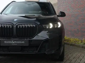 BMW X5 50e xDrive   Pano - AHK - HUD
