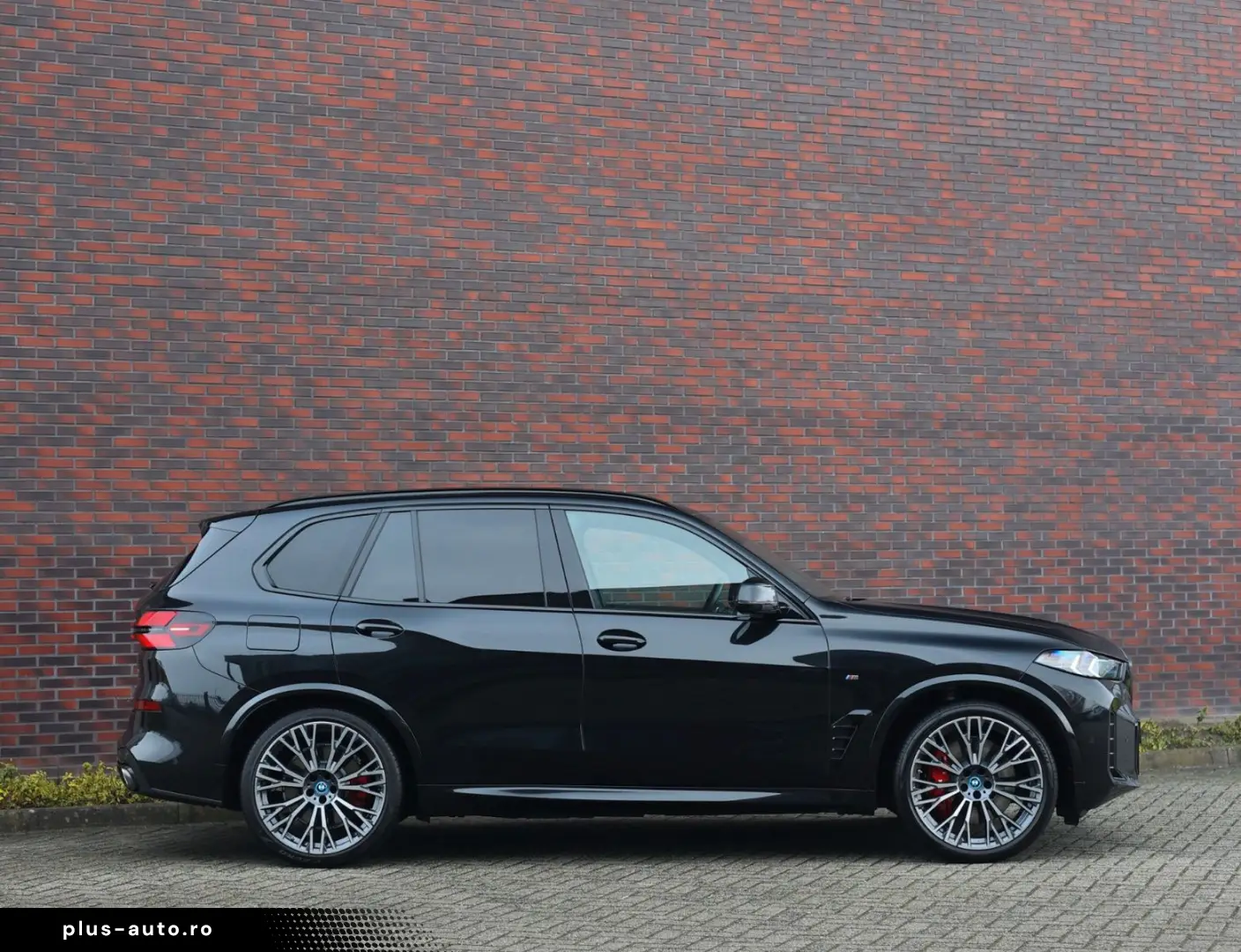 BMW X5 50e xDrive   Pano - AHK - HUD