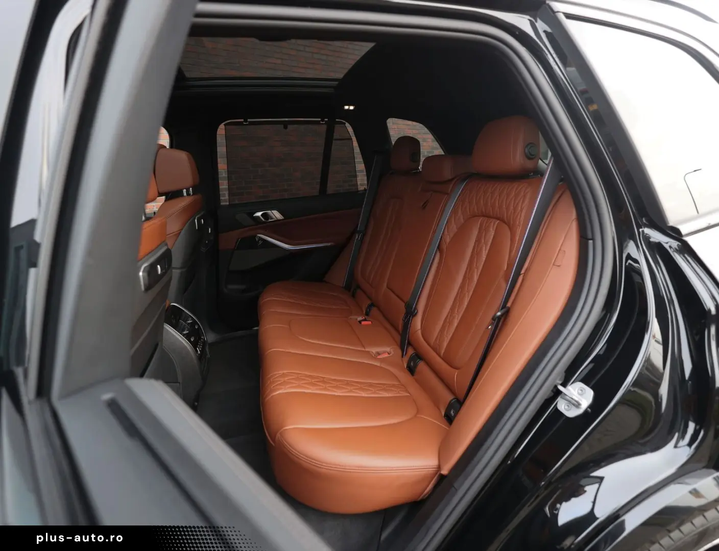 BMW X5 50e xDrive   Pano - AHK - HUD