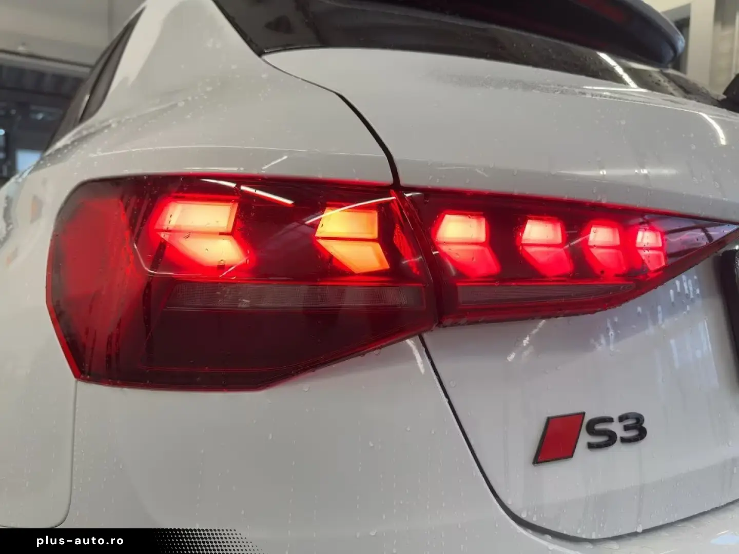 Audi S3 Sportback 2.0 TFSI Pano SONOS Camera Navi DAB