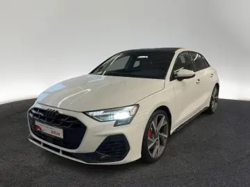 Audi S3 Sportback 2.0 TFSI Pano SONOS Camera Navi DAB