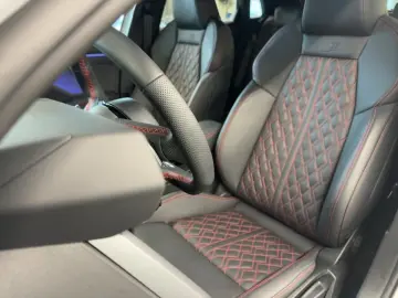 Audi S3 Sportback 2.0 TFSI Pano SONOS Camera Navi DAB