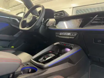 Audi S3 Sportback 2.0 TFSI Pano SONOS Camera Navi DAB