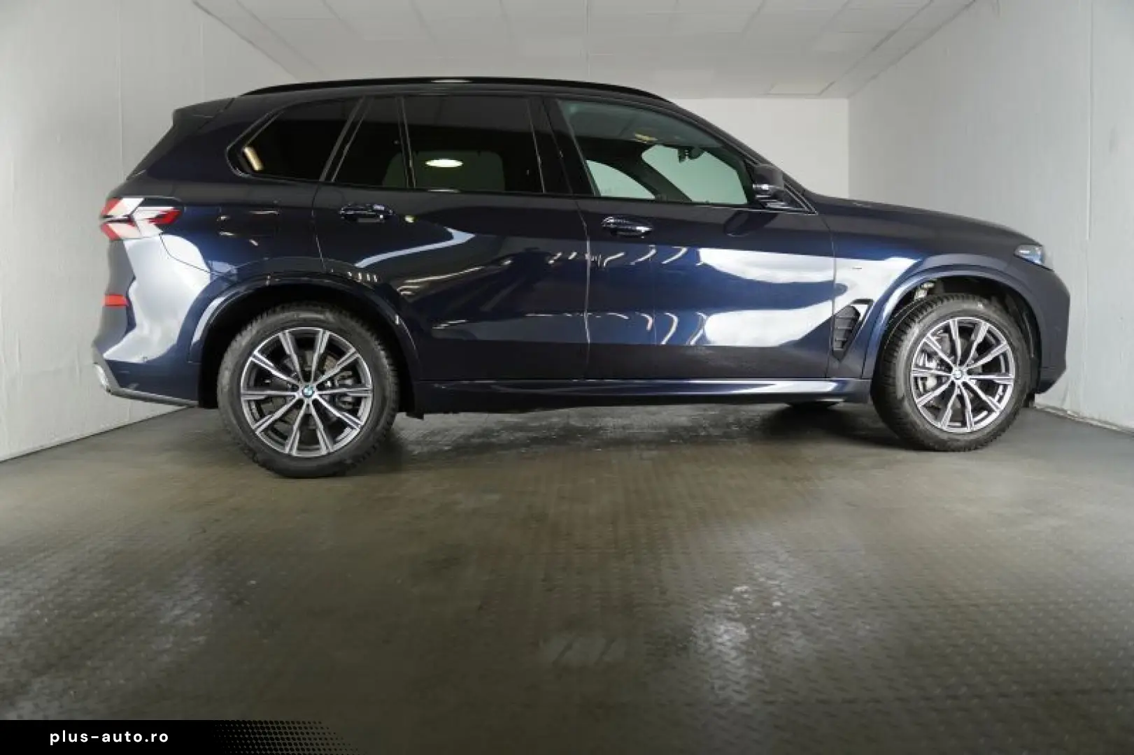 BMW X5 xDr30d MSp SoftClose VentilatedS AmbAir 4ZClima 360