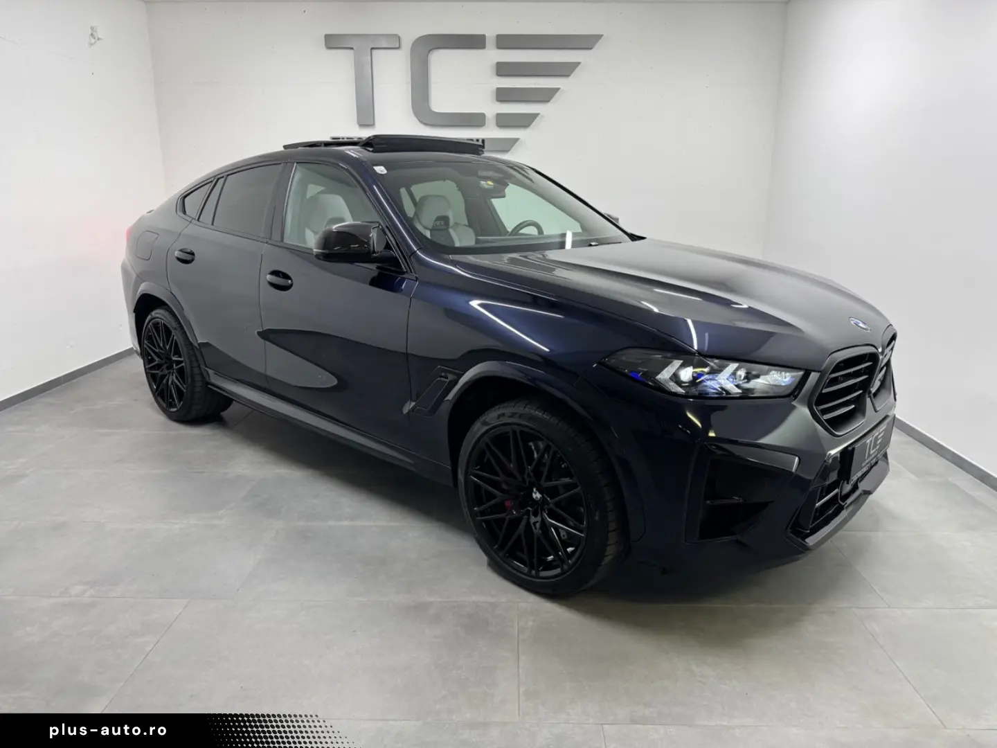 BMW X6 M Competition  Sky Lounge  Massage  AHK  ...