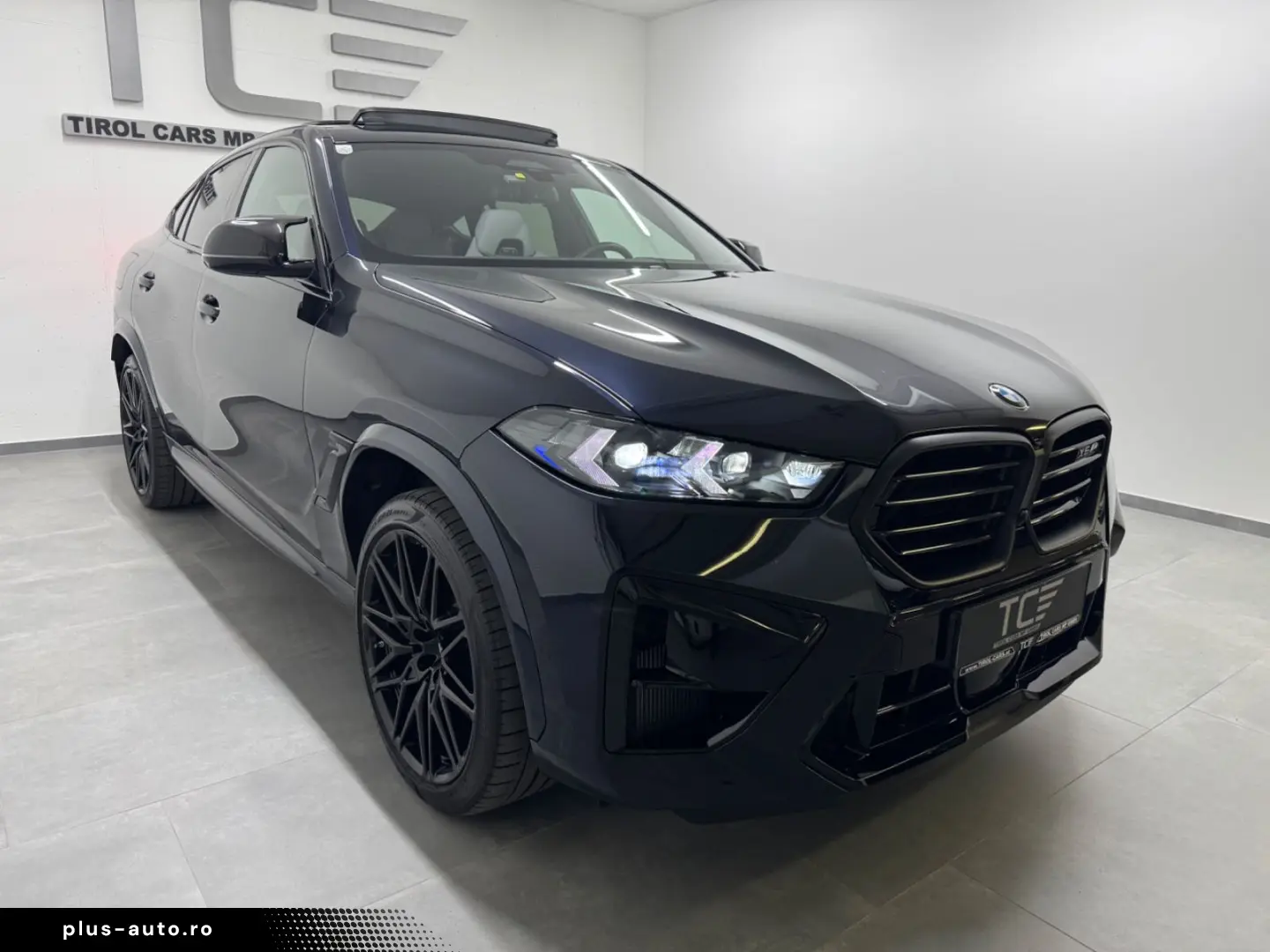 BMW X6 M Competition  Sky Lounge  Massage  AHK  ...