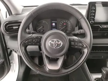 TOYOTA TOYOTA Yaris 1.5 Hybrid 5 porte Business Automat