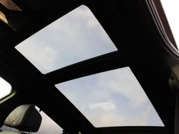 BMW X5 xdr30d MSp SKYLOUN SoftClo VentS AuxHeat DAPro 360