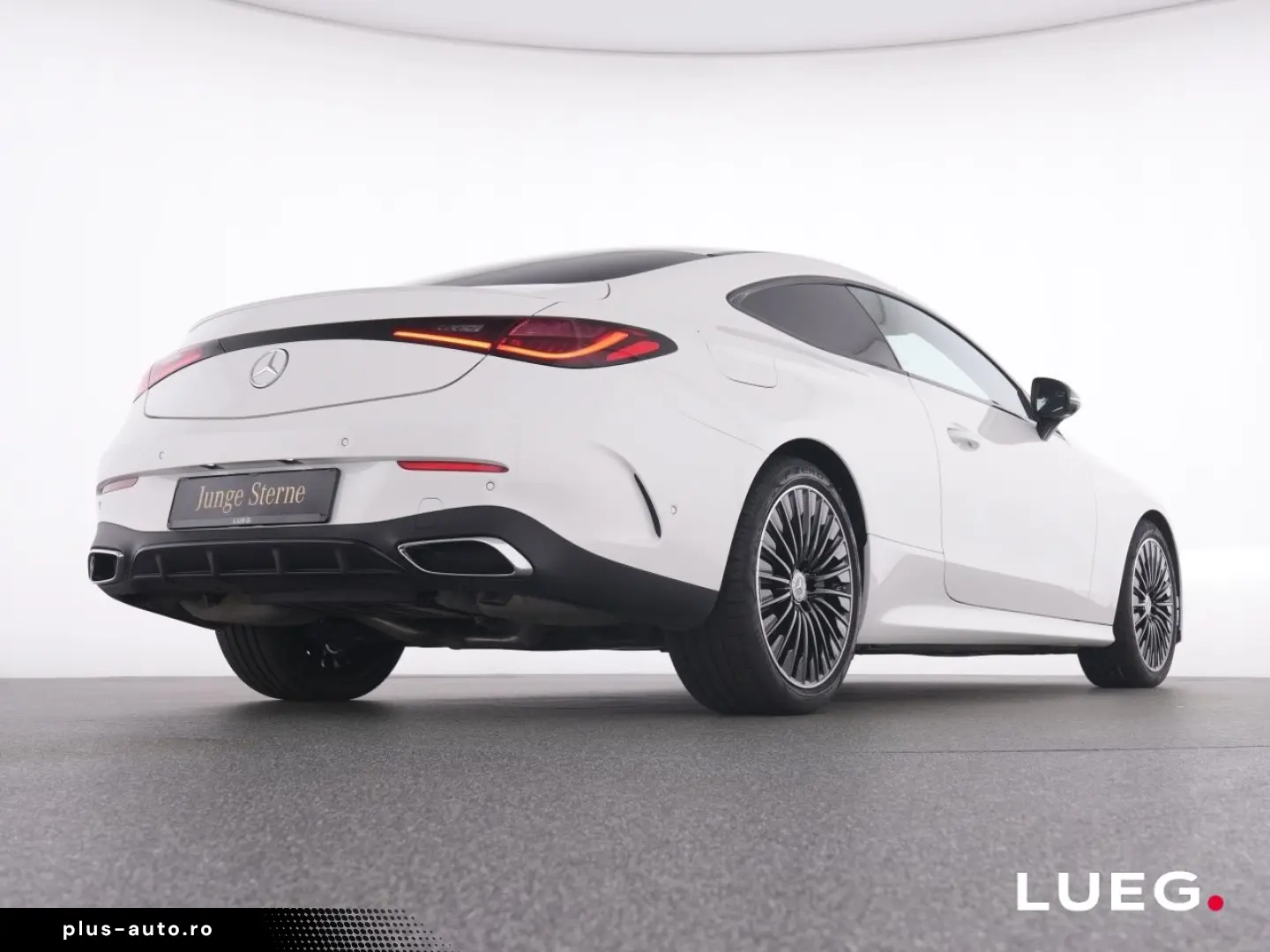 MERCEDES-BENZ CLE 450 4M Coupé AMG MBUX DLight Pano &hellip;