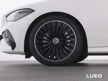 MERCEDES-BENZ CLE 450 4M Coupé AMG MBUX DLight Pano &hellip;