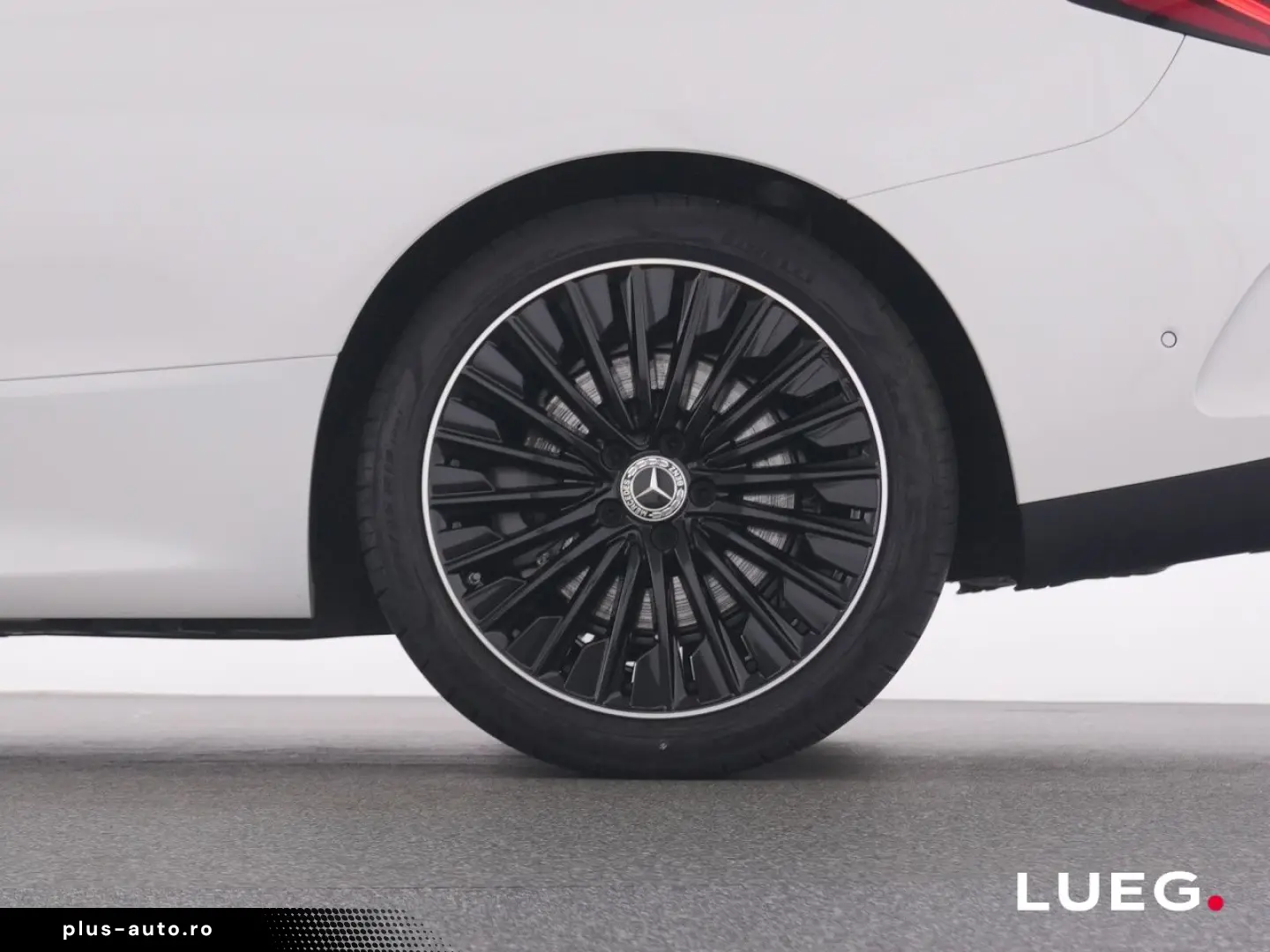 MERCEDES-BENZ CLE 450 4M Coupé AMG MBUX DLight Pano &hellip;