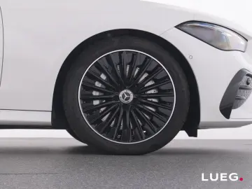 MERCEDES-BENZ CLE 450 4M Coupé AMG MBUX DLight Pano &hellip;