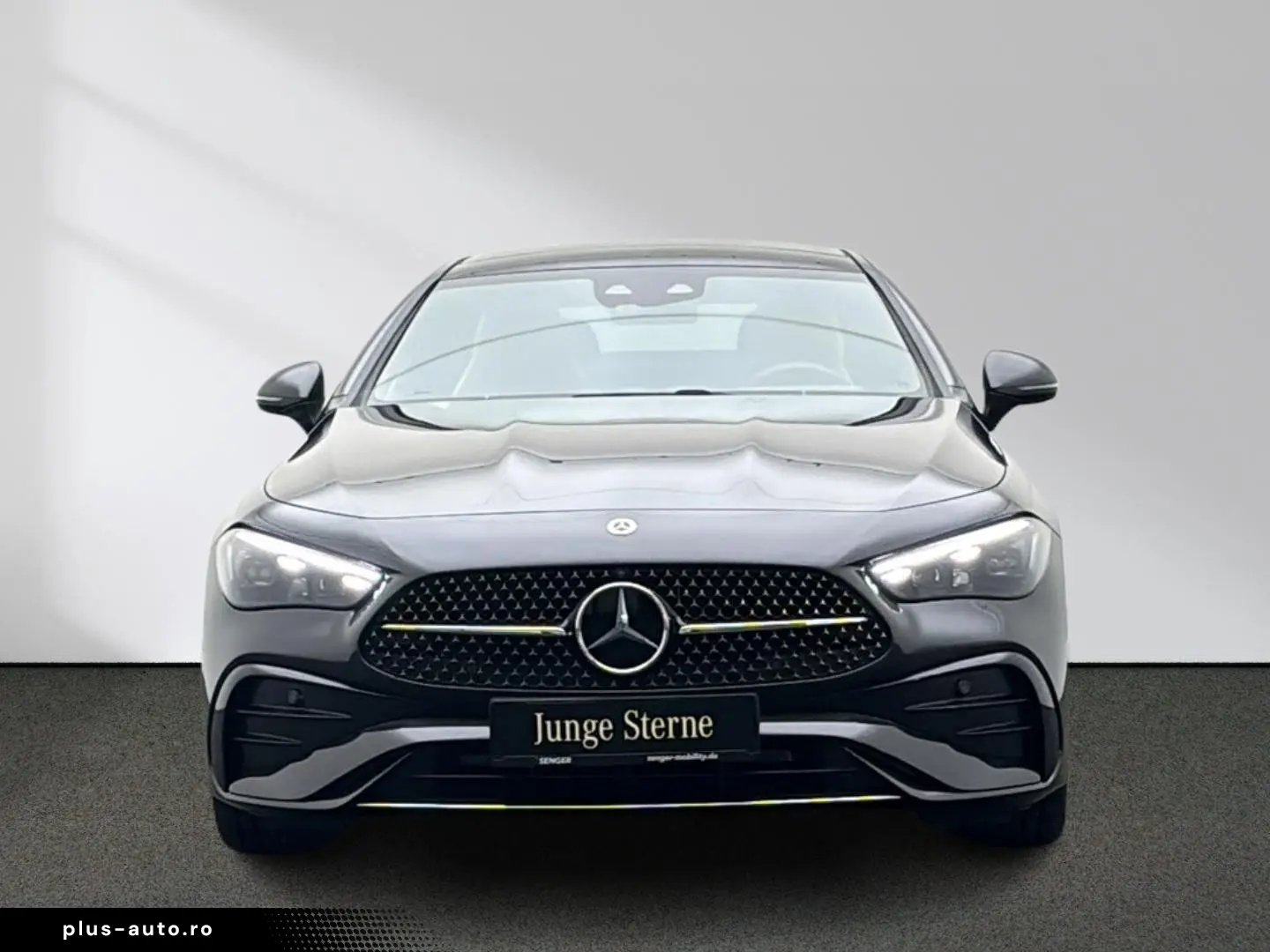MERCEDES-BENZ CLE 300 4M AMG Pano Burmester Standhzg&hellip;